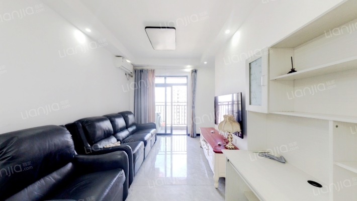 强发百年国际二手房实景图