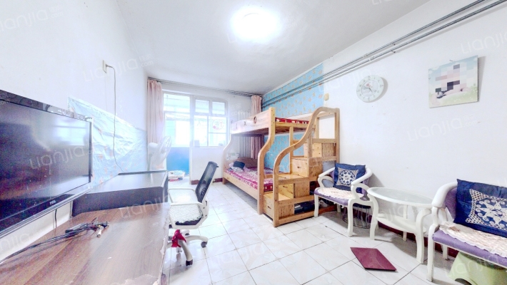 尖岭小区二手房实景图