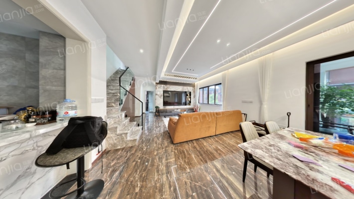 珠江城长江府二手房实景图