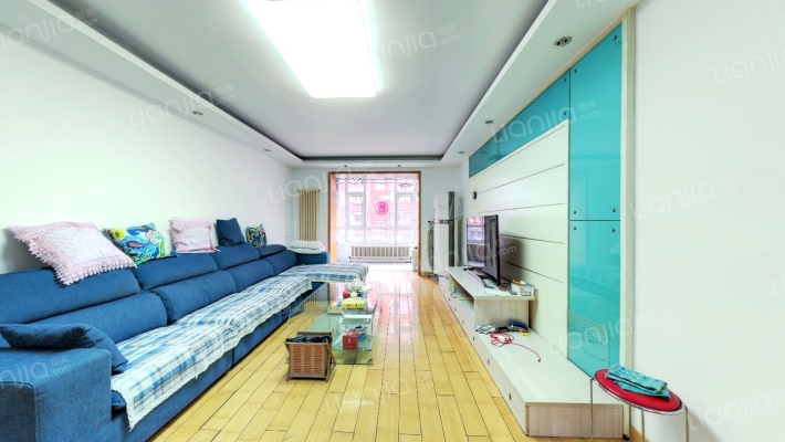 奔驰花园二手房实景图