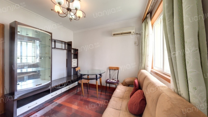 西荡苑桃苑二手房实景图