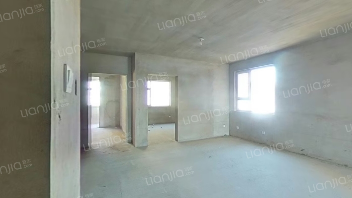 荣泰花苑二手房实景图