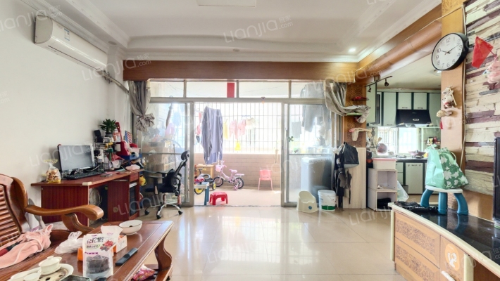 交安大楼二手房实景图