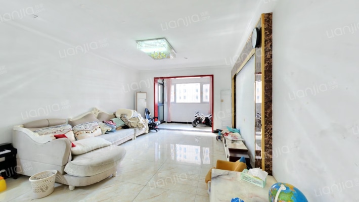 八方小区B区二手房实景图