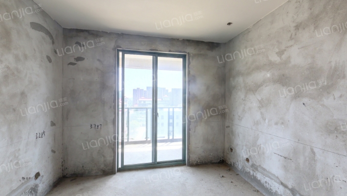 清华府东苑二手房实景图