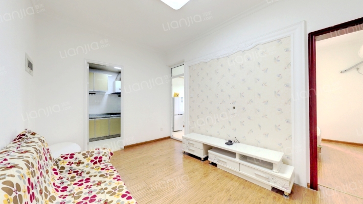 空港小院花语二手房实景图