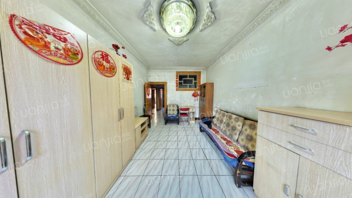 医药公司宿舍二手房实景图