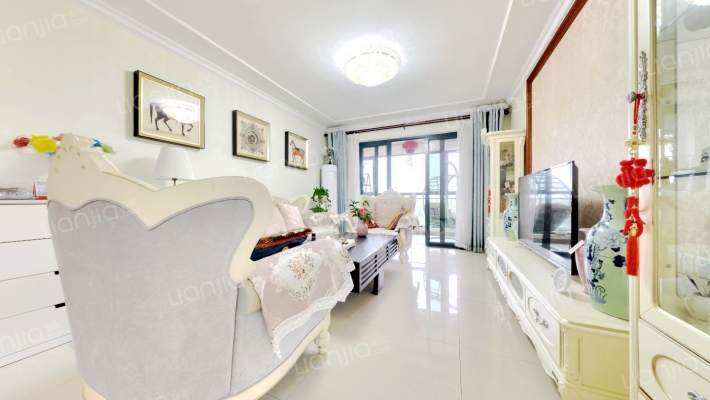 恒大绿洲二手房实景图