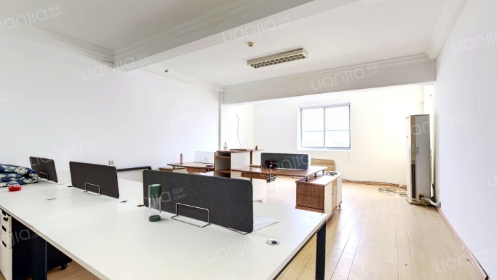 樾河南路863号昆山商厦领里广场二手房实景图