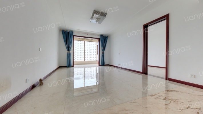 龙景逸墅二手房实景图