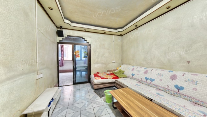 石化宾馆二手房实景图