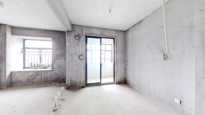 柔远雅苑B区二手房实景图