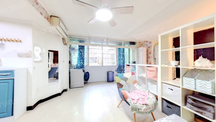 新市花园一区二手房实景图