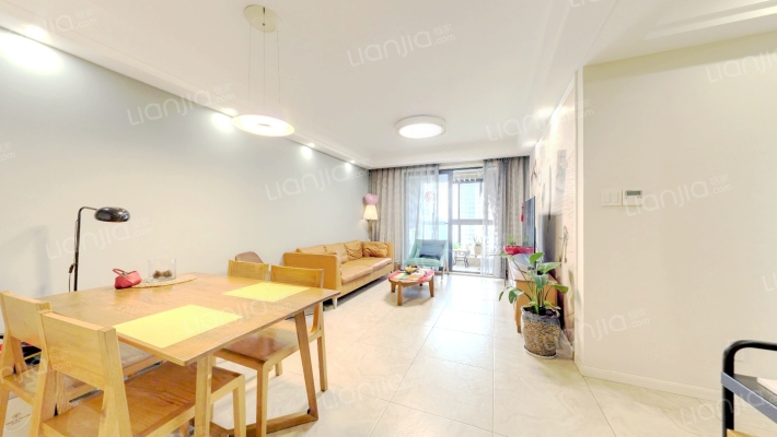 龙湖春江郦城二手房实景图