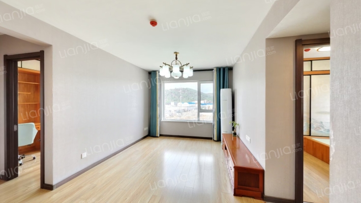 万科樱花园三期二手房实景图