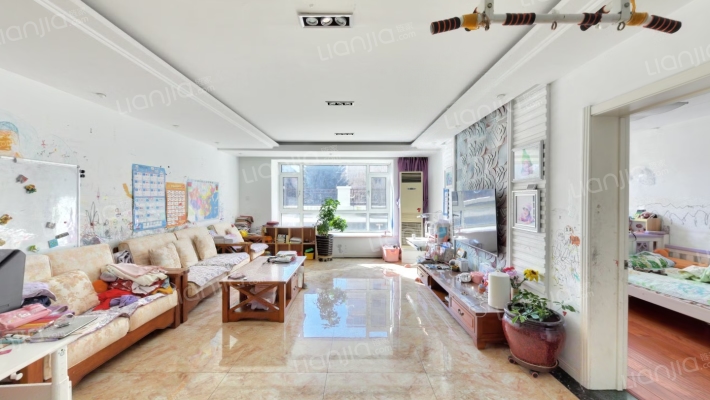 中海水岸春城二手房实景图