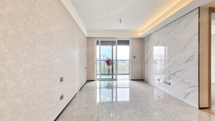 杰立潮正府二手房实景图