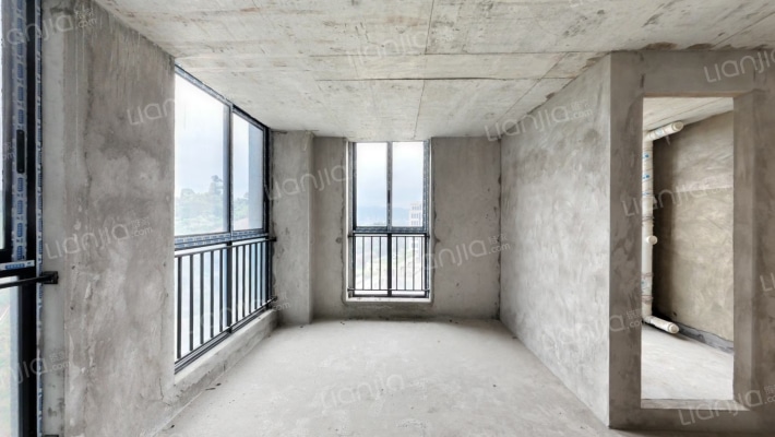 三峡国际51LOFT二手房实景图