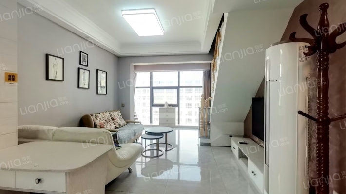 龙发时代天街二手房实景图