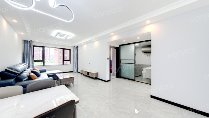 富禹依云澜汇二手房实景图