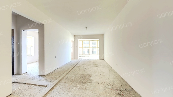 金泰国际名门二手房实景图