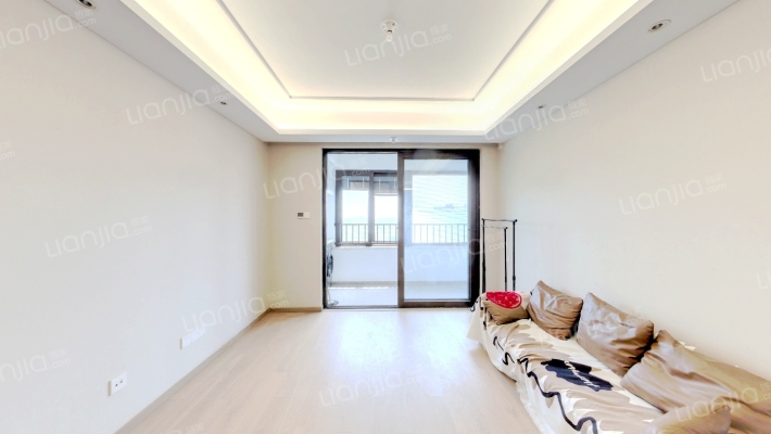 彰泰观南府二手房实景图