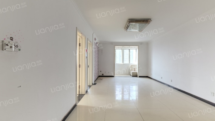 南向格局 楼层好 视野宽阔 适合居住-客厅