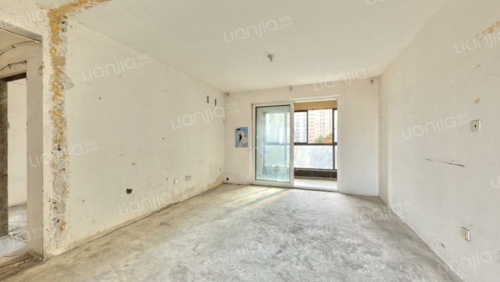 建发中泱天成二手房实景图