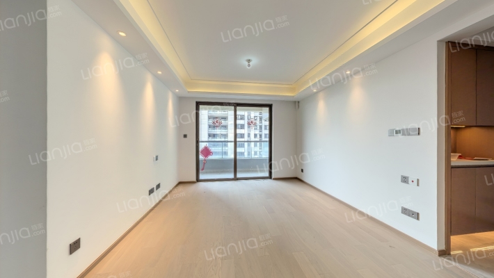 美的爱情云筑二手房实景图