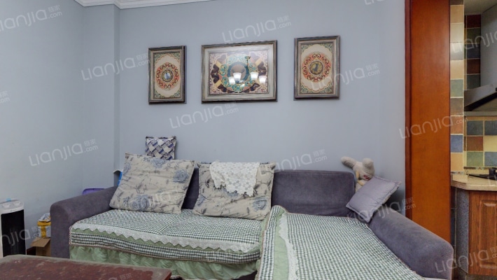 华夏广场小区二手房实景图