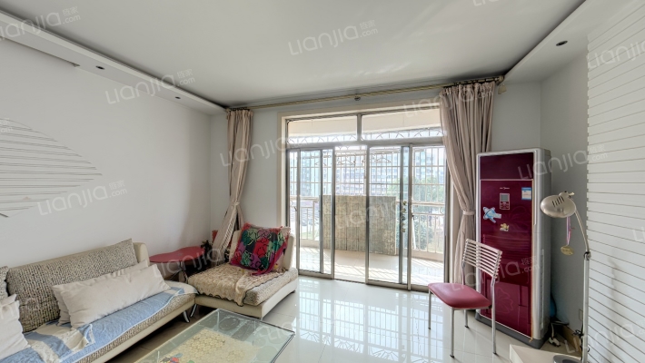 银馨花园二手房实景图