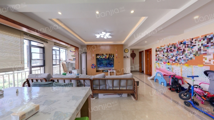 云大知城牛津花园二手房实景图