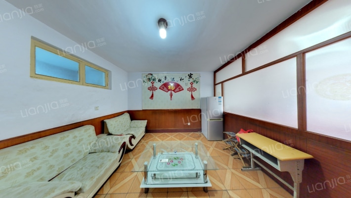 化肥厂小区二手房实景图