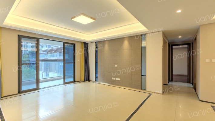 滨江天樾二手房实景图