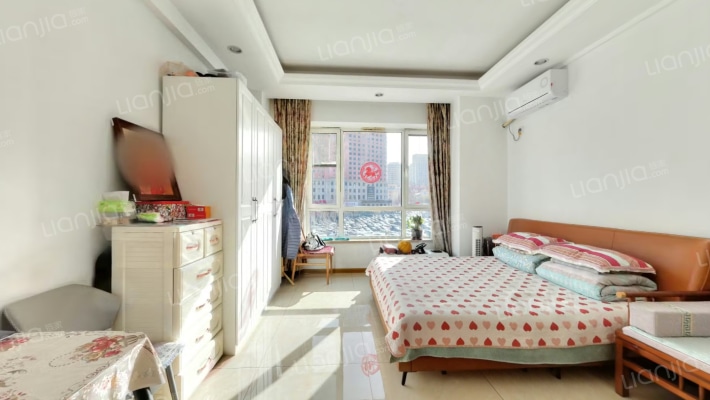 上方港景二手房实景图