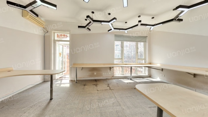 塞纳维拉二手房实景图