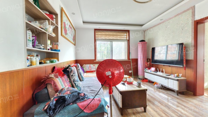 恒兴路376号二手房实景图