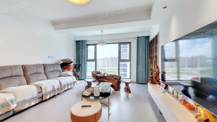 鲁昊棠琳湾二期二手房实景图