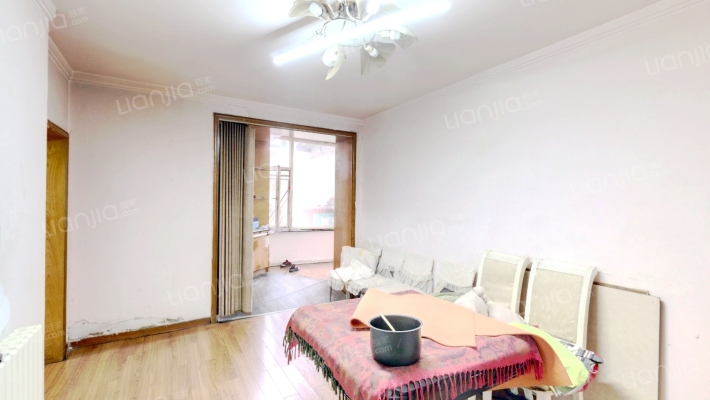 国联小区二手房实景图