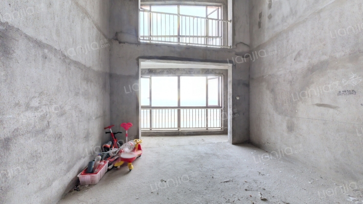 海博蓝庭二手房实景图