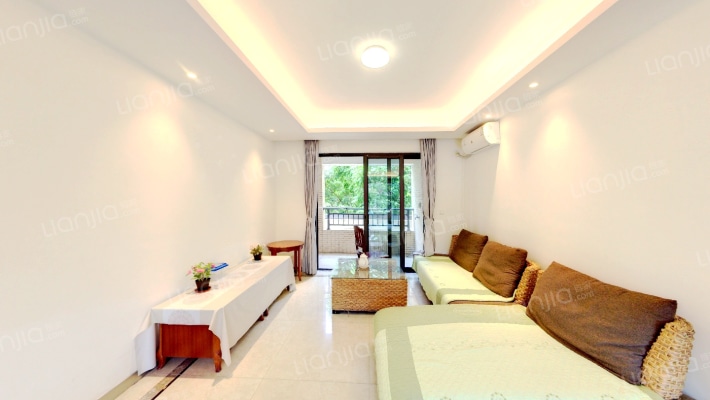 绿地香颂公馆二手房实景图