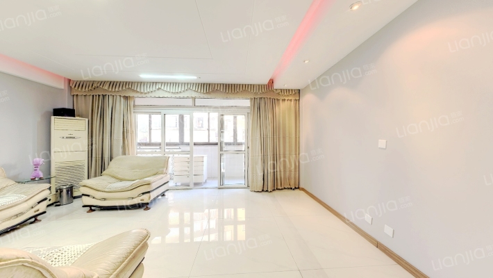 鸿福家园二手房实景图