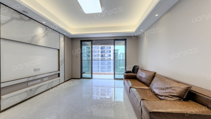 鹿溪樾府二手房实景图