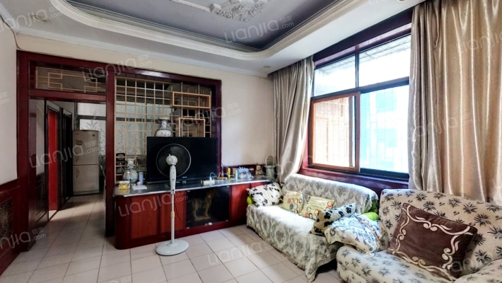 交通稽查处家属楼二手房实景图