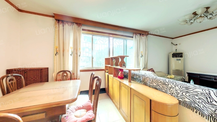 崇文小区二手房实景图