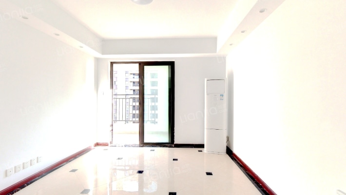 韵湖豪庭二手房实景图