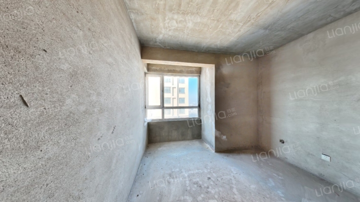 翔凤山水国际二手房实景图