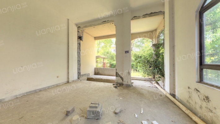 世茂龙湾二期二手房实景图