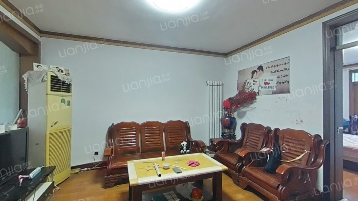 南河边住宅楼二手房实景图