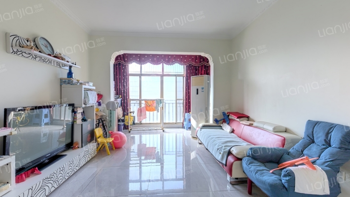 棕榈泉二手房实景图